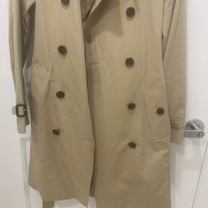 Burberry Kensington Long Trench Coat